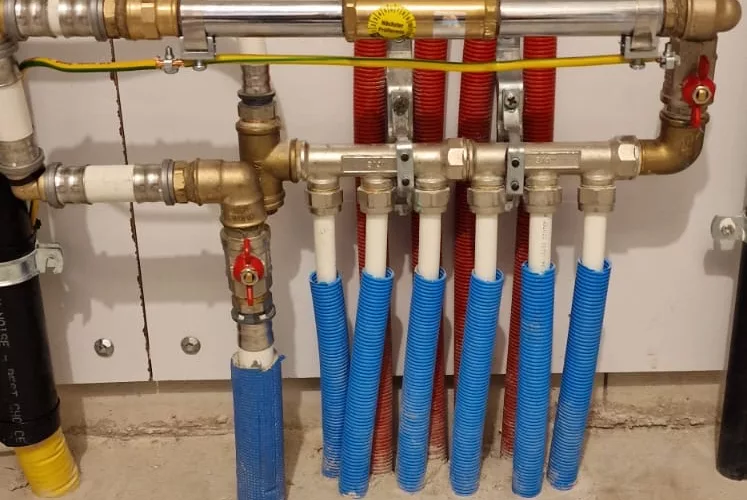 Système innovant Aquabion pour la réduction du calcaire à Ottignies-Louvain-la-Neuve, Brabant wallon.